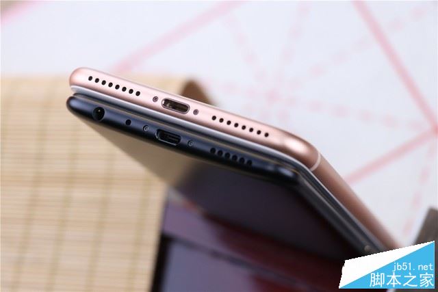 vivo X20和iPhone8 Plus哪个值得买？苹果8 plus与vivo X20全面深度评测图解