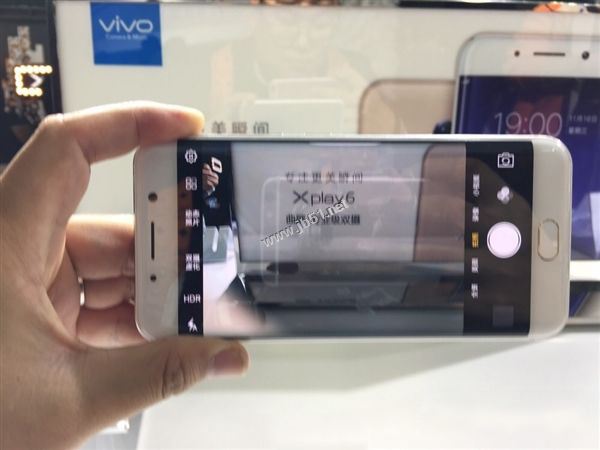 vivoX20和xplay6哪个值得买？vivoxplay6与VIVO X20详细区别对比评测