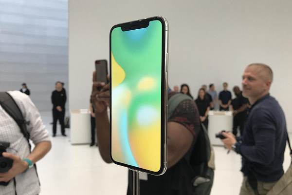 iPhone X值得入手吗？苹果iPhone X参数配置与图赏 