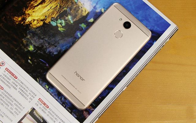 荣耀V9 play和红米Note5A买哪个好？荣耀V9play与红米Note5A全面对比深度评测