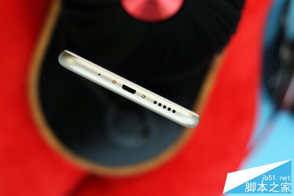 360 vizza值得买吗？360手机vizza优缺点全面深度评测图解