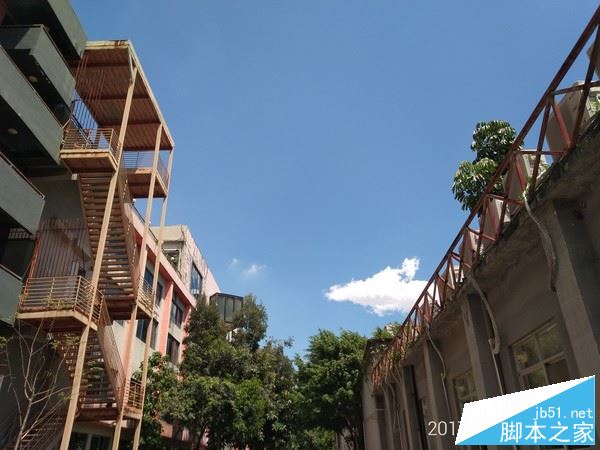360 vizza值得买吗？360手机vizza优缺点全面深度评测图解