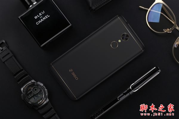 360手机vizza和360N5买哪个好？360手机vizza和360N5区别对比详细评测