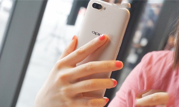 OPPO R11和荣耀V9哪个值得买？OPPO R11与荣耀V9全面深度区别对比评测图解