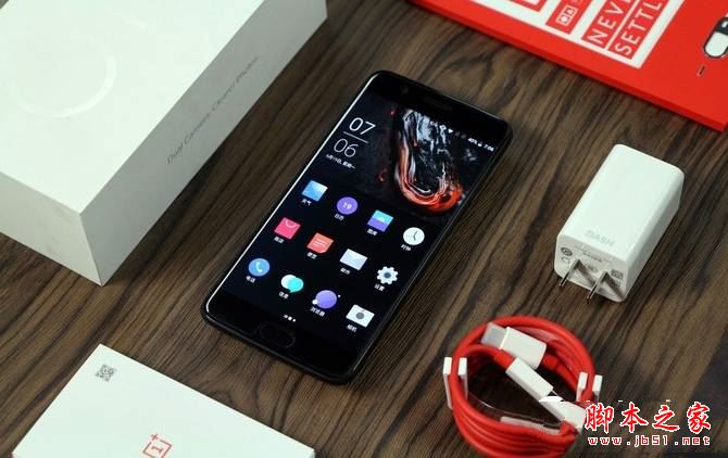 小米6和一加5哪个好？一加5和小米6全面区别对比深度评测图解