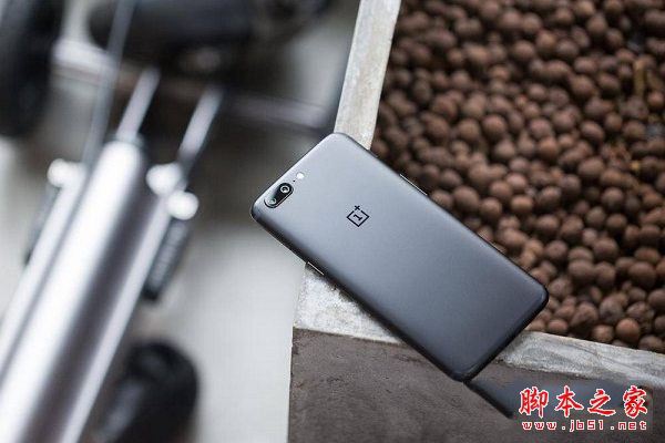 一加5和荣耀9外观哪个好看？颜值对比
