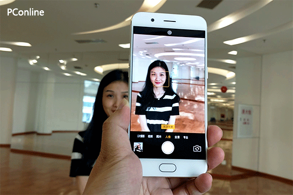 OPPOR11值不值得买？OPPOR11拍照/外观/性能/系统详细评测图解