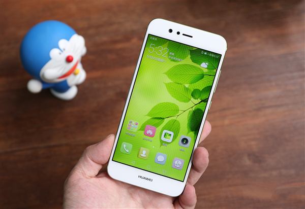 OPPOR11和华为nova2哪个好？华为nova2与OPPOR11区别对比详细评测
