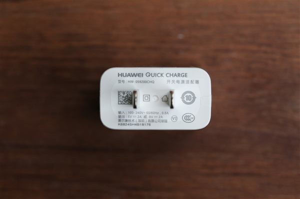 OPPOR11和华为nova2哪个好？华为nova2与OPPOR11区别对比详细评测