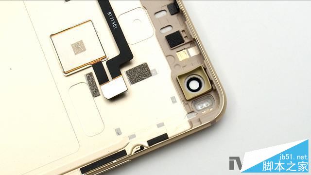 小米Max2内部做工拆解怎么样？小米Max2拆机全过程评测图解