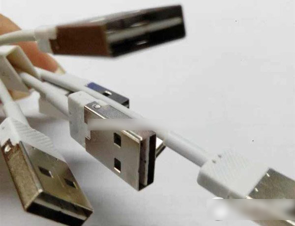 iphone6数据线真假教程 如何辨别iphone6数据线真假1