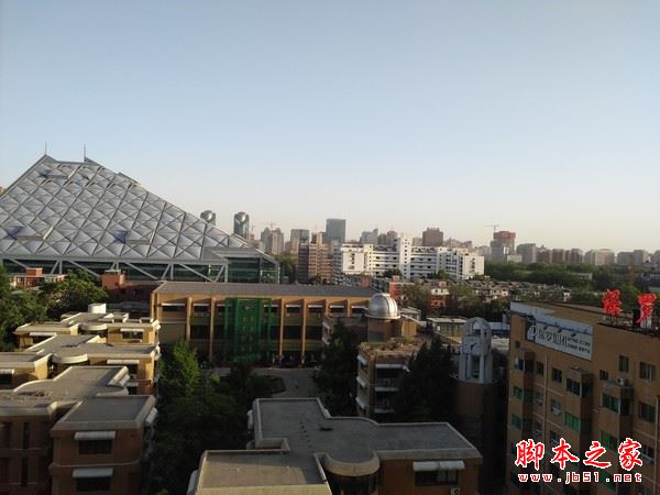 魅蓝E2和坚果Pro哪个值得买？锤子坚果Pro与魅蓝E2全面评测图解