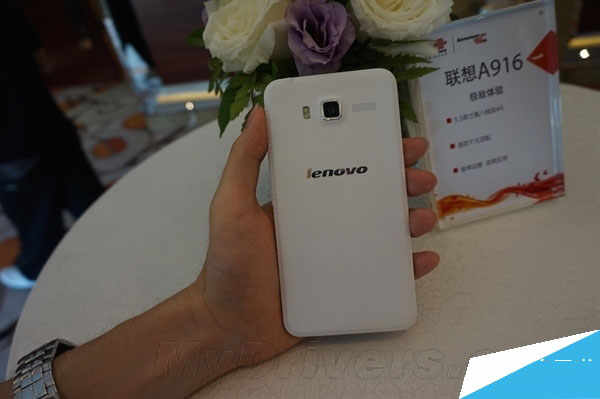 联想连发四款新机：支持TD/FDD双4G