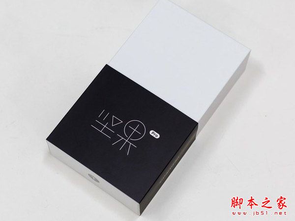 坚果Pro和一加3T哪个好？一加3T和坚果Pro手机区别对比评测