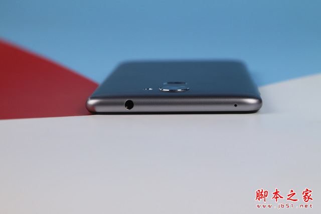 华为畅享7Plus值得买吗？华为畅享7 Plus外观/性能/拍照/续航全面评测图解