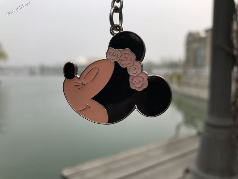 华为P10和iPhone7 Plus哪个好？苹果iPhone7Plus和华为P10拍照区别对比评测图解