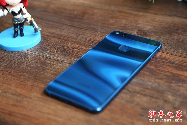高颜值玻璃机身 华为nova青春版图赏