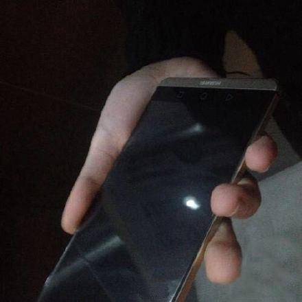 趁热打铁！MATE7还未抢到，MATE8即将发布，价格惊人