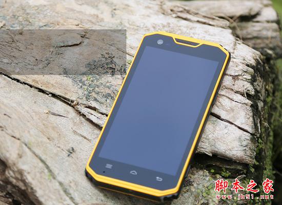 惊呆了！前置1300万像素摄像头 国产六防旗舰云狐A7开卖