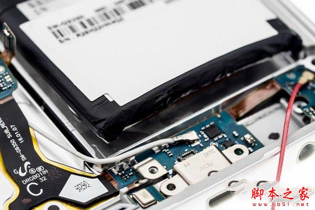 三星S7 Edge做工如何 三星S7 Edge拆解评测