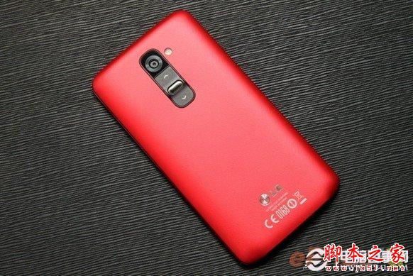 LG G2红色版背面图片