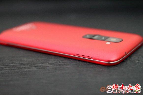 春节喜庆红 LG G2红色版真机图赏