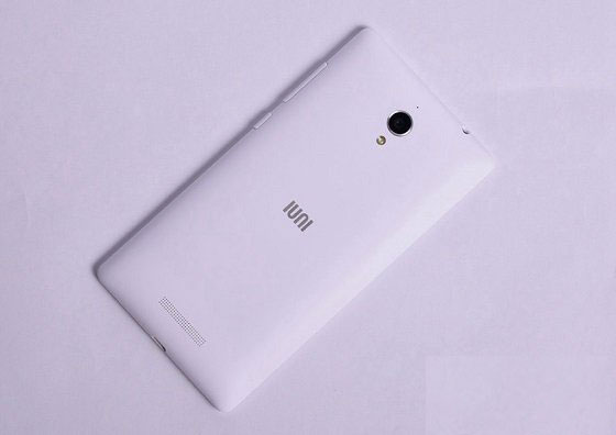 2K屏IUNI U3背面外观
