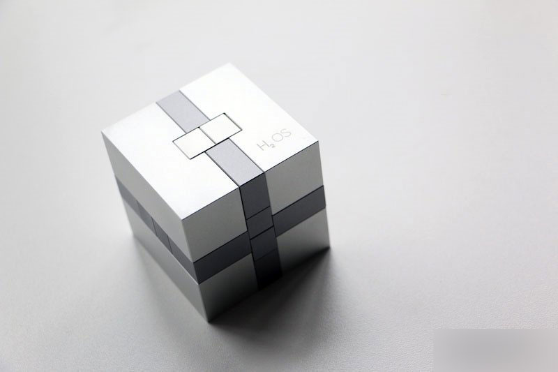一加手机2发布会邀请函曝光 是个金属鲁班锁