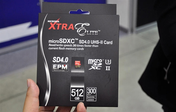 全球首款512GB SD卡现身：读写超快！