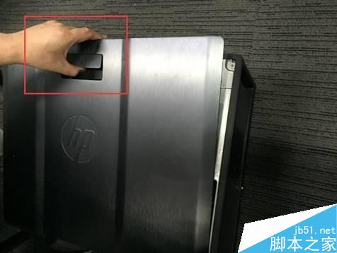 如何拆卸Z840工作站的硬盘