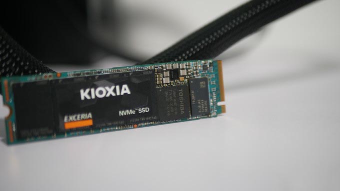 铠侠EXCERIA RC10系列500GNVMe固态硬盘开箱体验