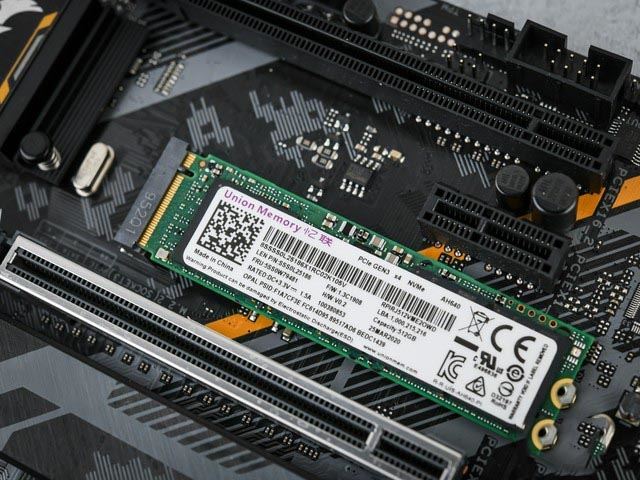 从里到外俱旗舰 记忆科技AH640固态硬盘评测 