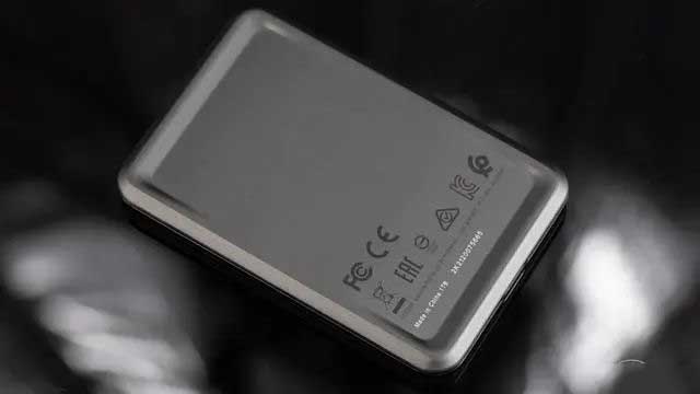威刚SC685P移动固态硬盘评测：小巧玲珑 性价比突出