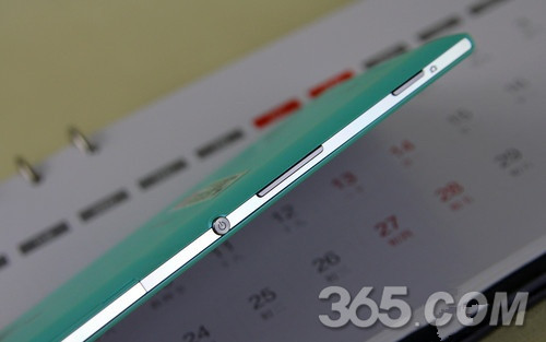 索尼c3