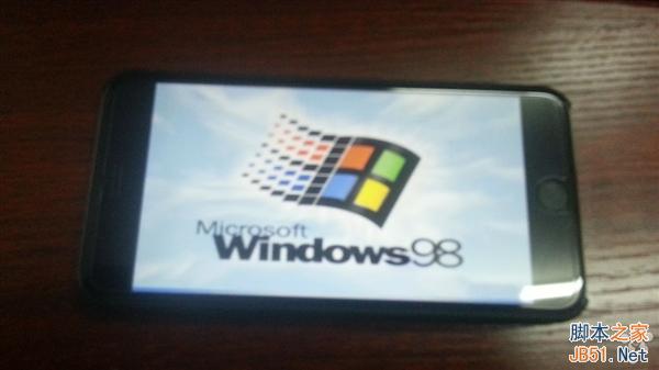 那画面太美：iPhone 6 Plus刷上Win98