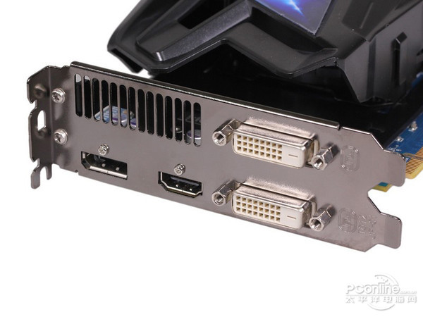 HIS R9 290X Hybrid