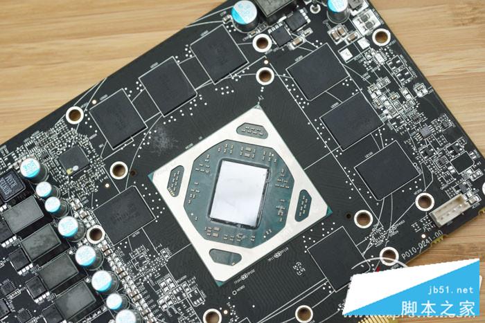 讯景RX 470黑狼进化显卡评测：与RX 480性能差距有多大？