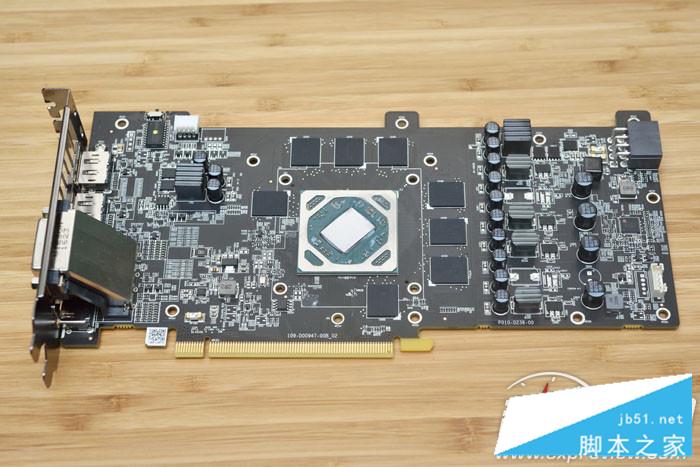讯景RX 470黑狼进化显卡评测：与RX 480性能差距有多大？