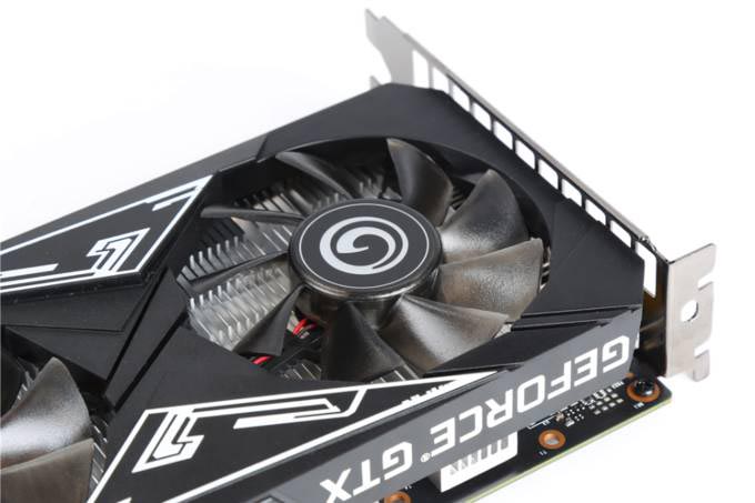 真入门甜品卡，影驰GTX 1650 Ultra骁将装机实测