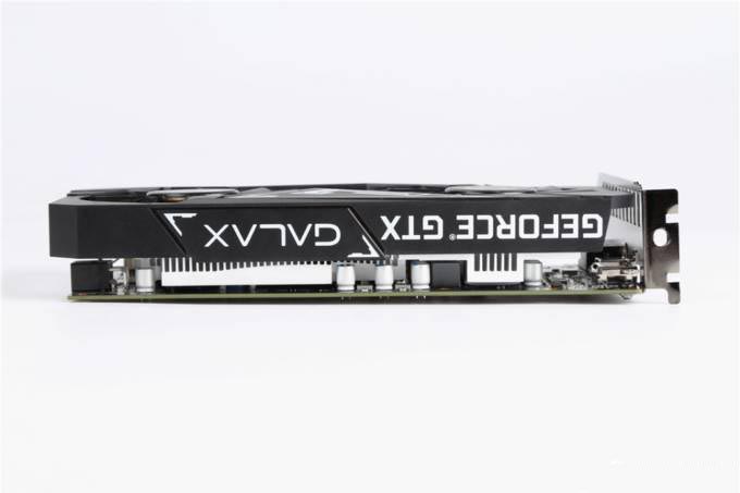 真入门甜品卡，影驰GTX 1650 Ultra骁将装机实测