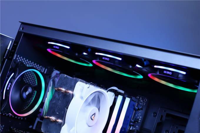 真入门甜品卡，影驰GTX 1650 Ultra骁将装机实测