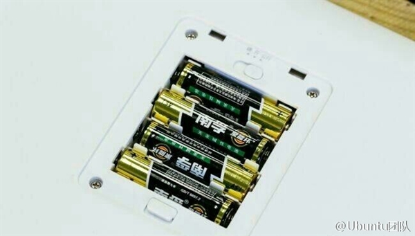 小米全新产品实物曝光！要用四节电池