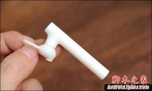 小米蓝牙耳机如何充电？充电方法介绍