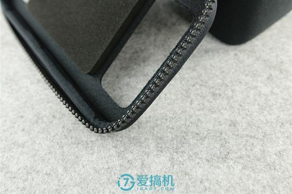 小米VR眼镜玩具版体验：年轻人的第一款VR？