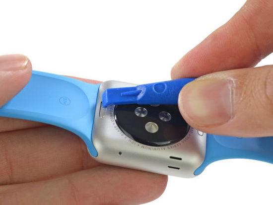 Apple Watch拆解图鉴 走进苹果手表的世界！