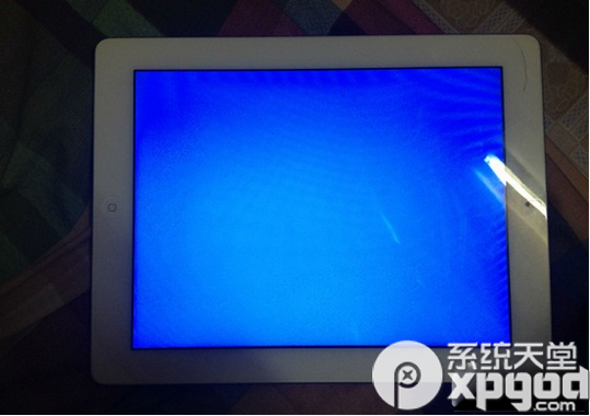 ipad air2升级ios8.1蓝屏怎么办？