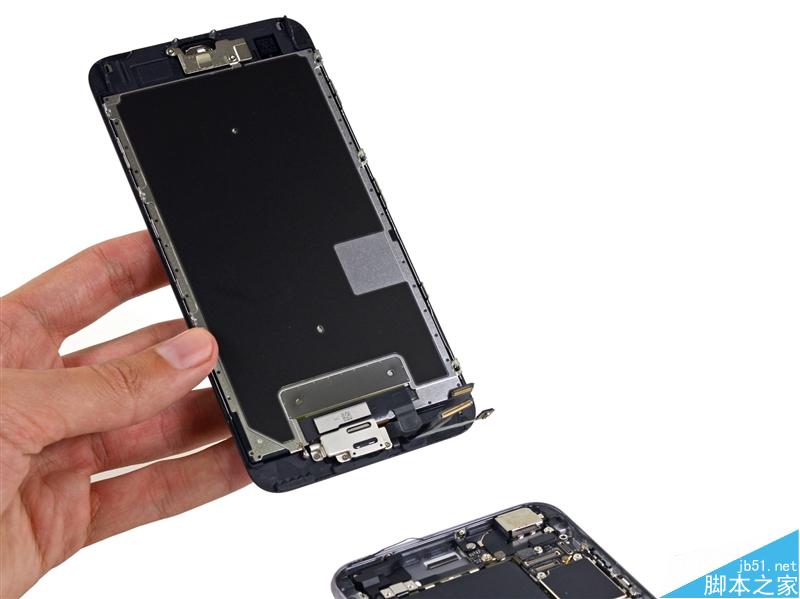 iPhone 6S Plus完全拆解：CPU内存闪存全变了！