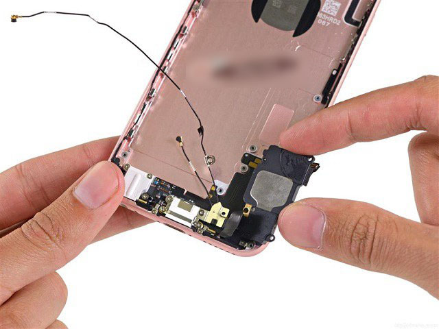 iPhone 6s做工怎么样 iPhone6s玫瑰金拆机图解评测