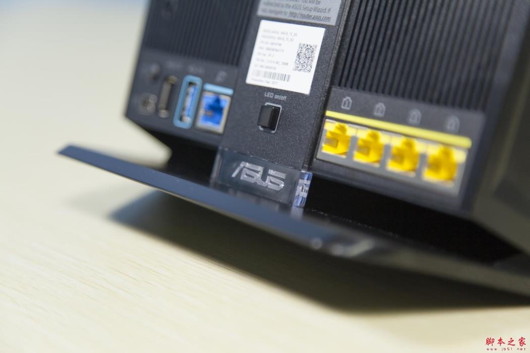 华硕 RT-AC86U 路由器拆解评测
