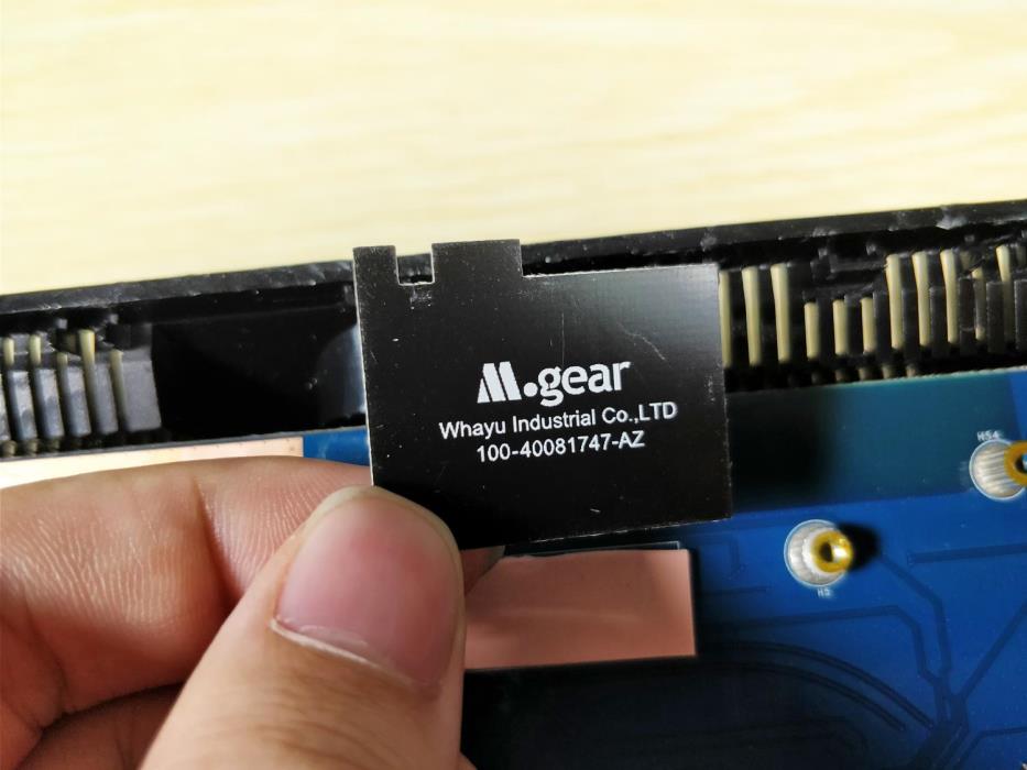 华硕 RT-AC86U 路由器拆解评测
